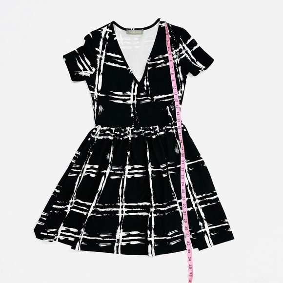 Finn & Clover Black & White Windowpane Plaid Cross Front Waffle Knit Dress - Picture 5 of 6
